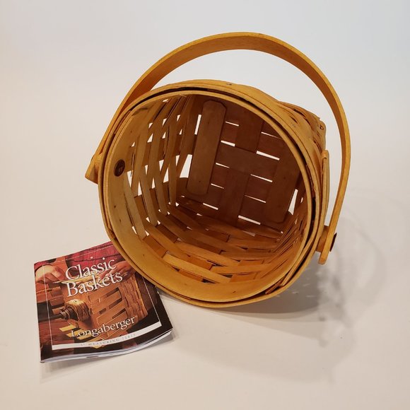 2001 Longaberger 5" Measuring Basket - Picture 5 of 6